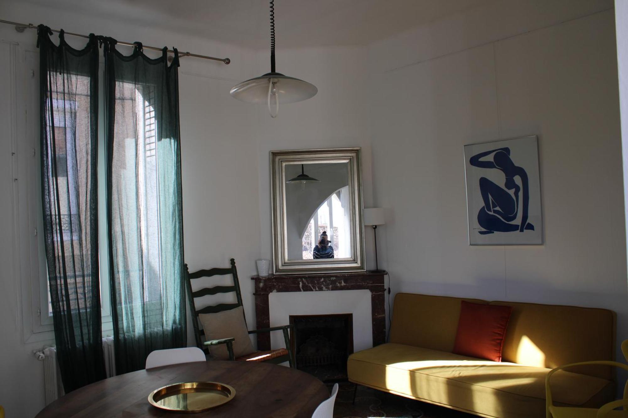 Superbe Appartement Avec Parking Sur Place Ним Екстериор снимка